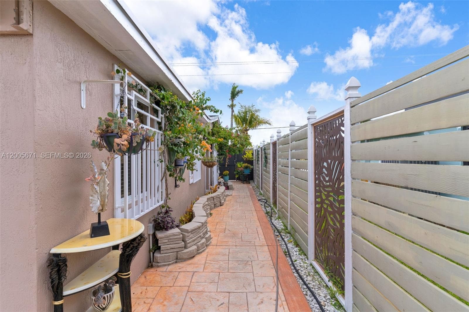 17932 NW 78th Ave, Hialeah FL 33015 — 46