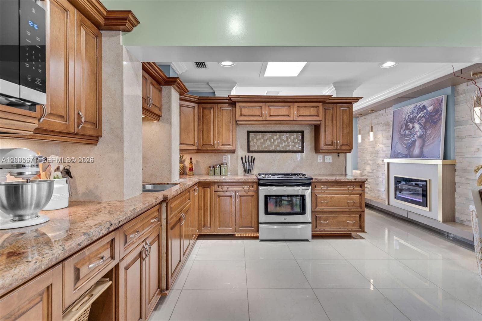 17932 NW 78th Ave, Hialeah FL 33015 — 26