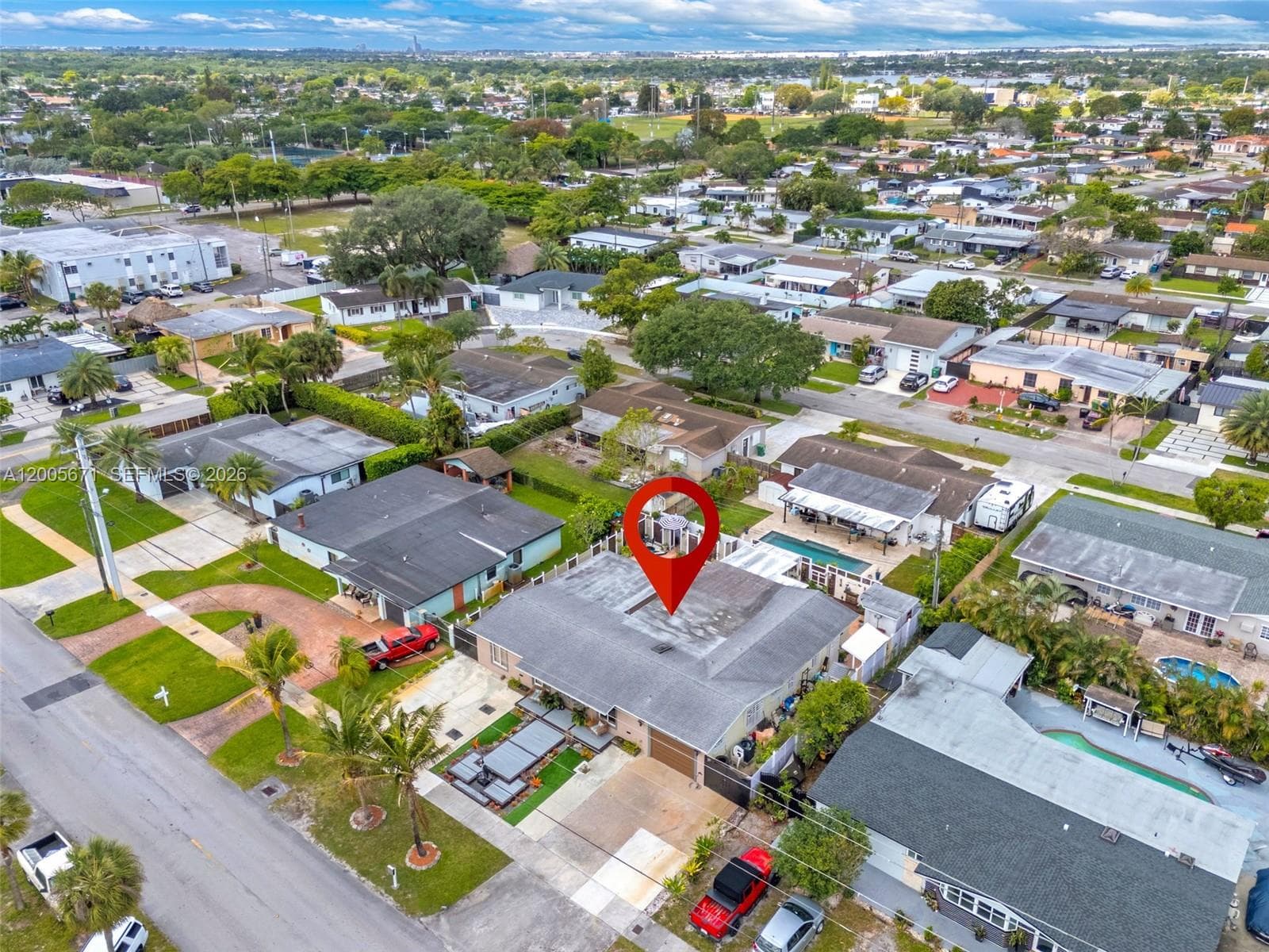 17932 NW 78th Ave, Hialeah FL 33015 — 51