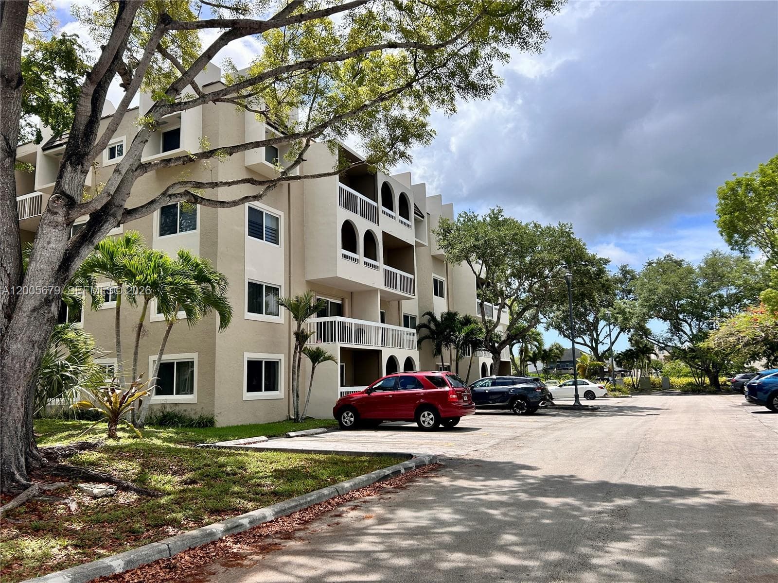 7740 Camino Real # G404, Miami FL 33143 — 2