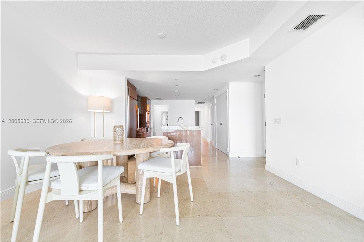 3801 Collins Ave # 1105, Miami Beach FL 33140 — 22