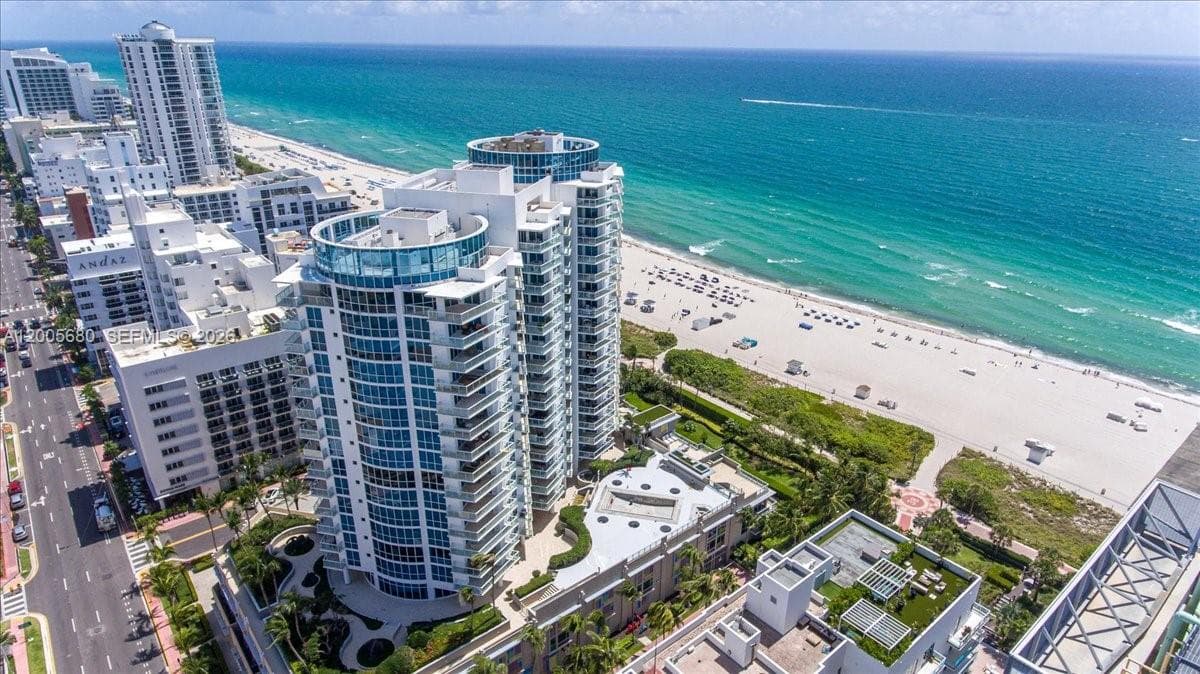 3801 Collins Ave # 1105, Miami Beach FL 33140 — 3