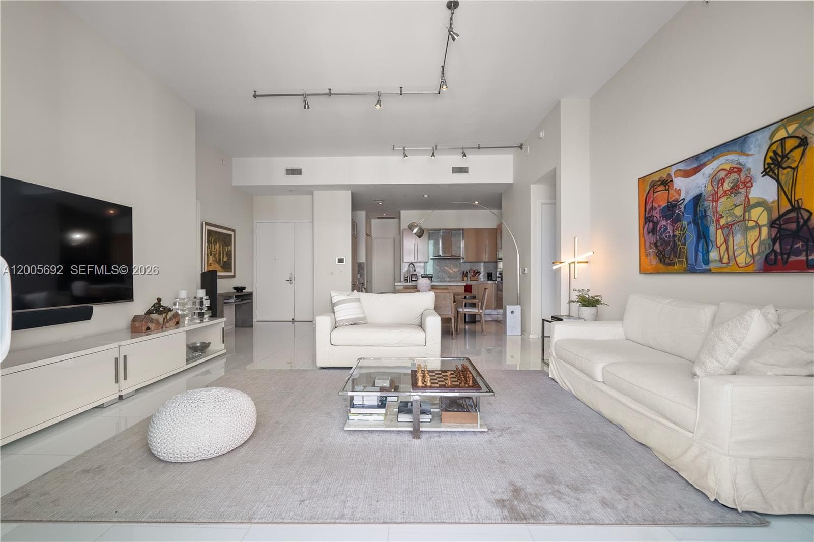900 Brickell Key Blvd # 3002, Miami FL 33131 — 17
