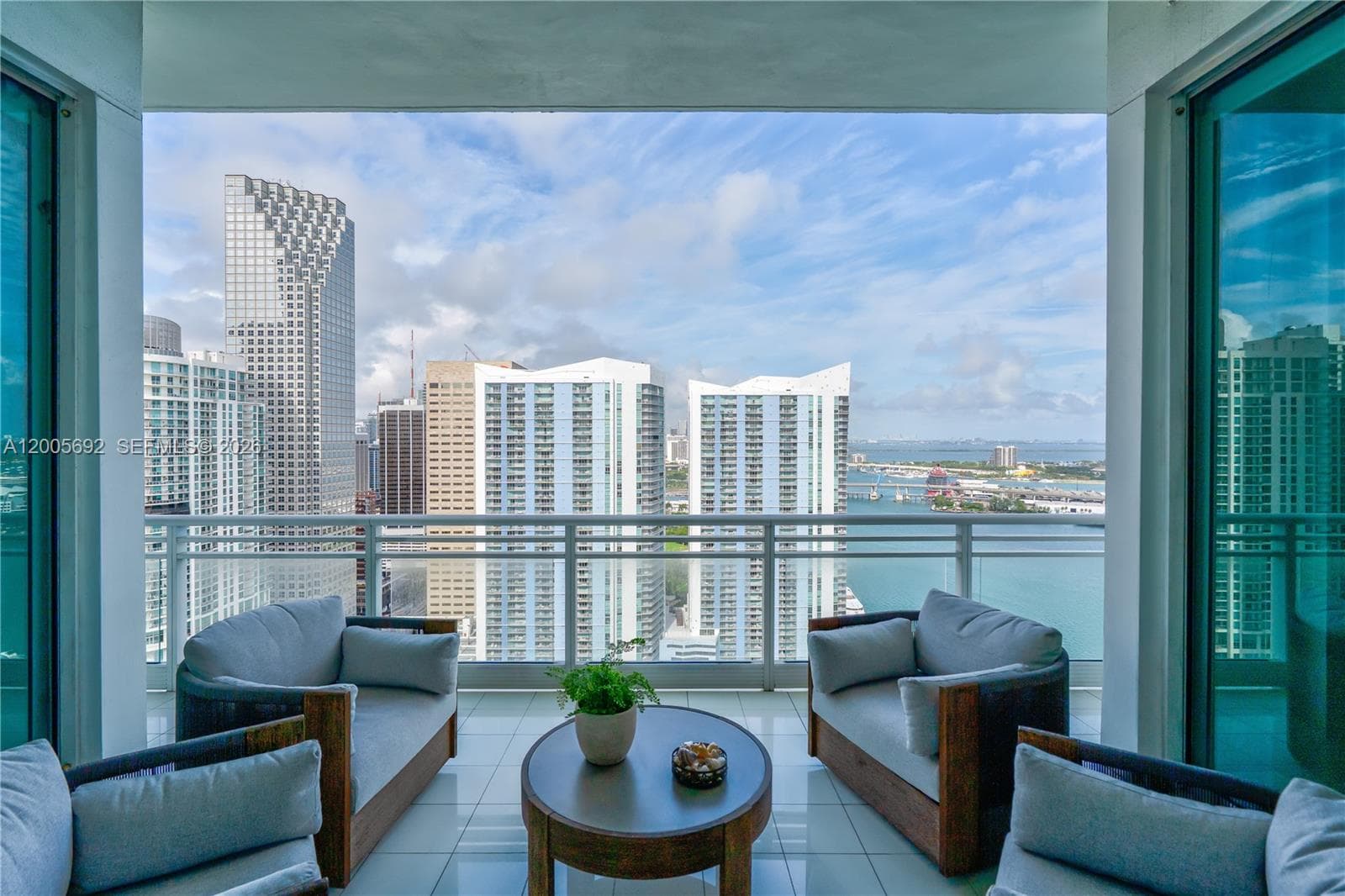 900 Brickell Key Blvd # 3002, Miami FL 33131 — 11