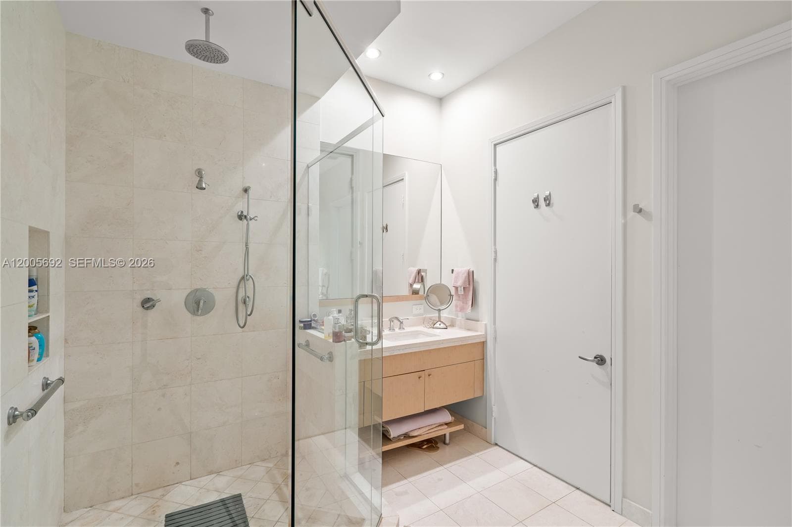 900 Brickell Key Blvd # 3002, Miami FL 33131 — 29