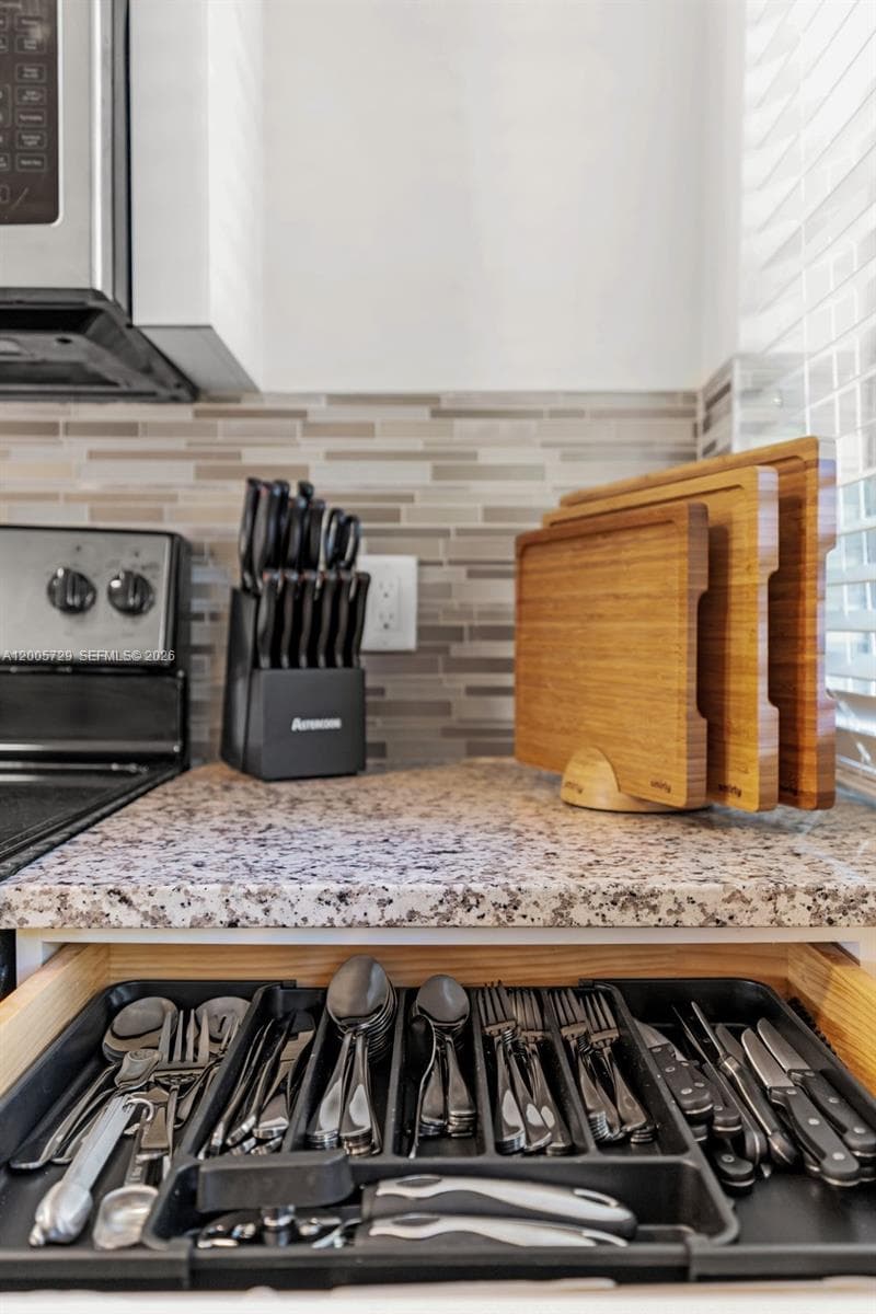 1075 NE 12 AVE # 1075, Homestead FL 33030 — 16