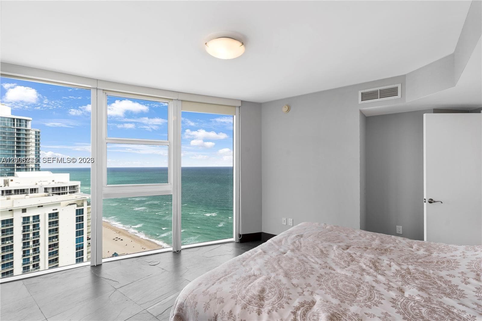 17201 Collins Ave # 3101, Sunny Isles Beach FL 33160 — 15