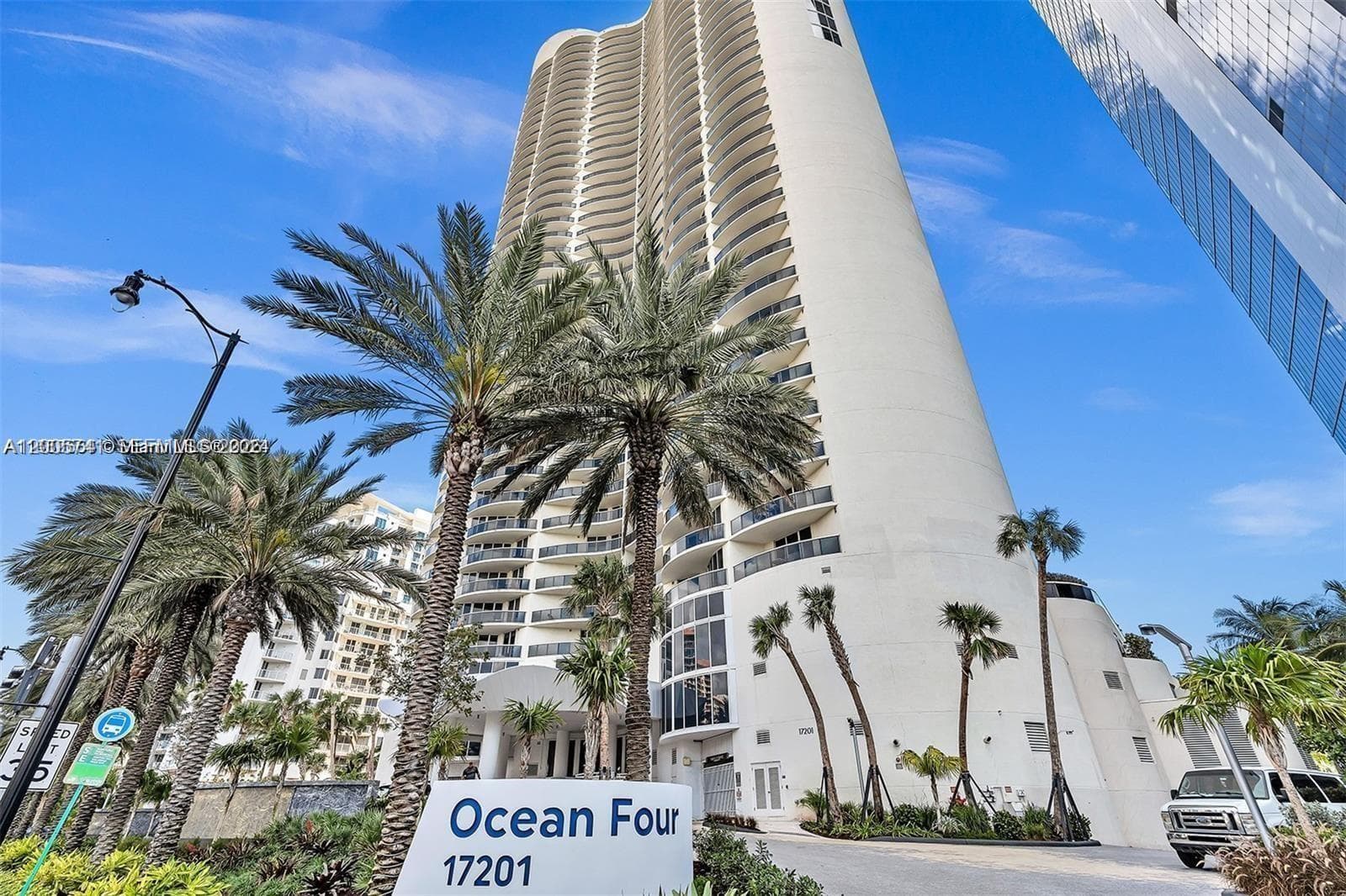 17201 Collins Ave # 3101, Sunny Isles Beach FL 33160 — 40