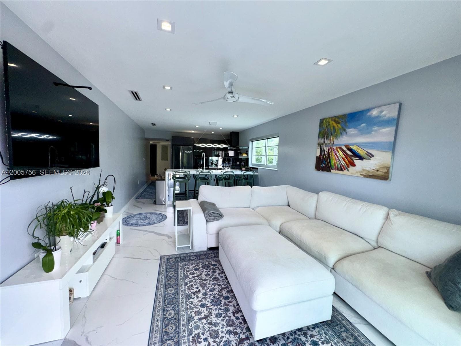 1428 Euclid Ave # 207, Miami Beach FL 33139 — 1
