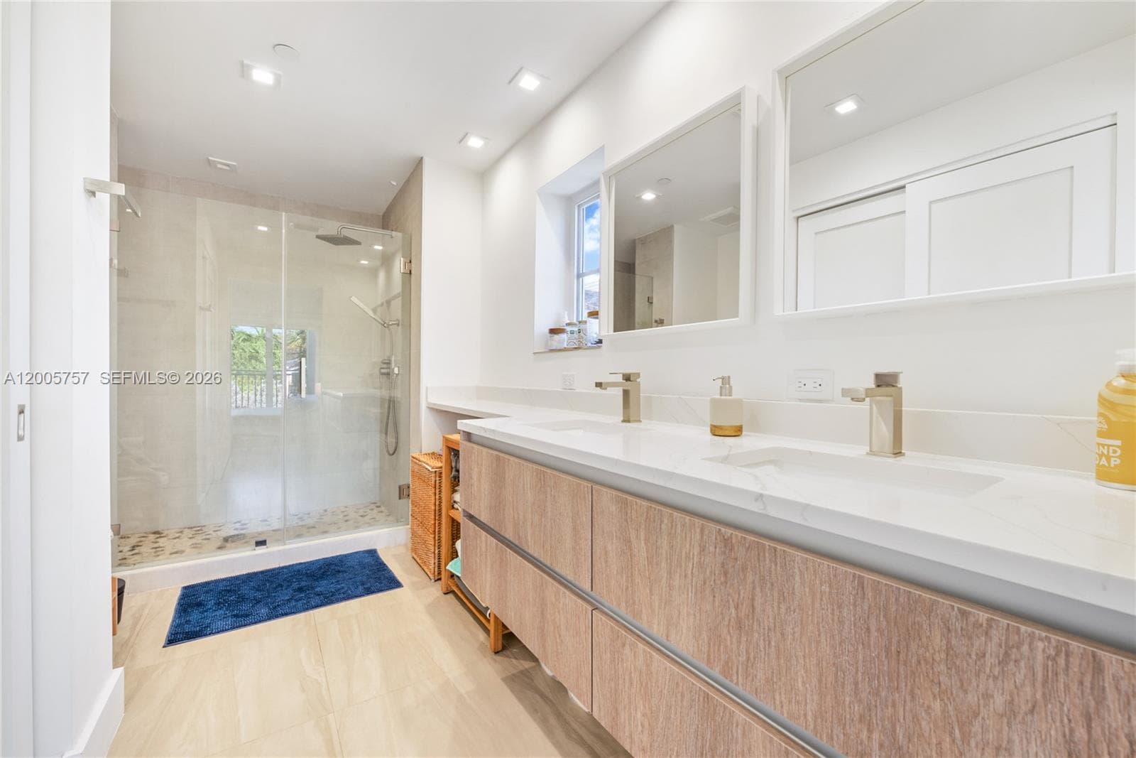 120 Salamanca Ave # 2A, Coral Gables FL 33134 — 12