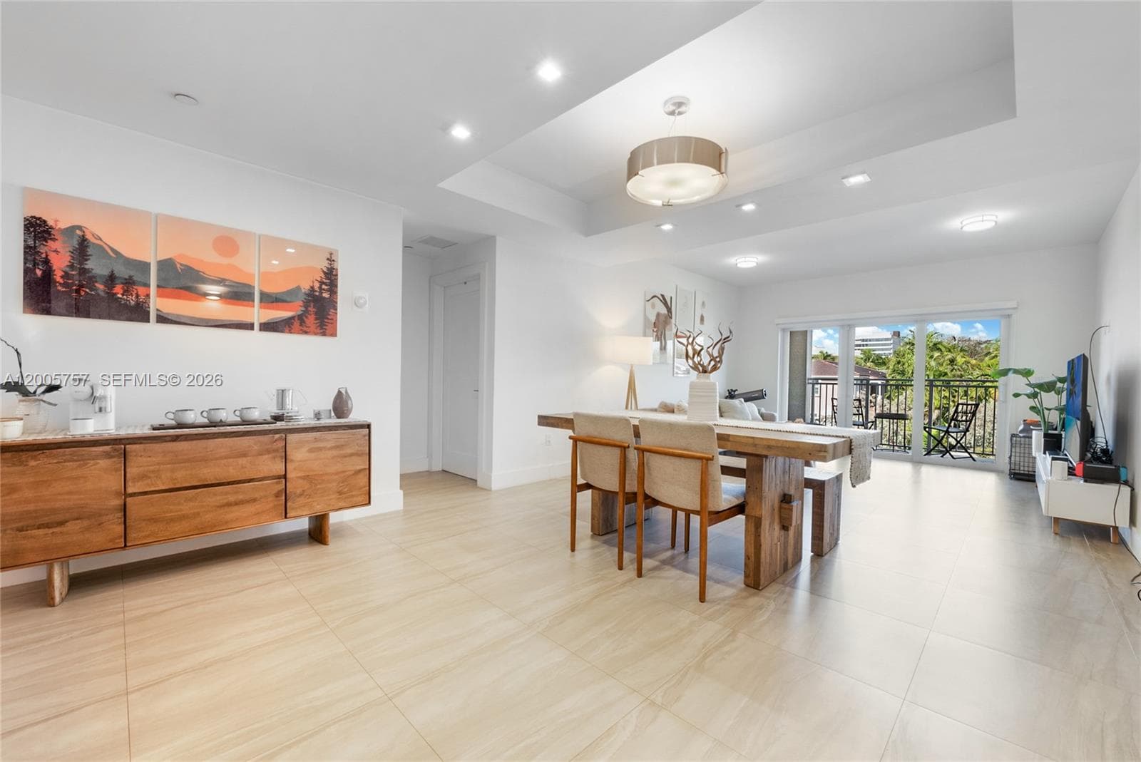 120 Salamanca Ave # 2A, Coral Gables FL 33134 — 1