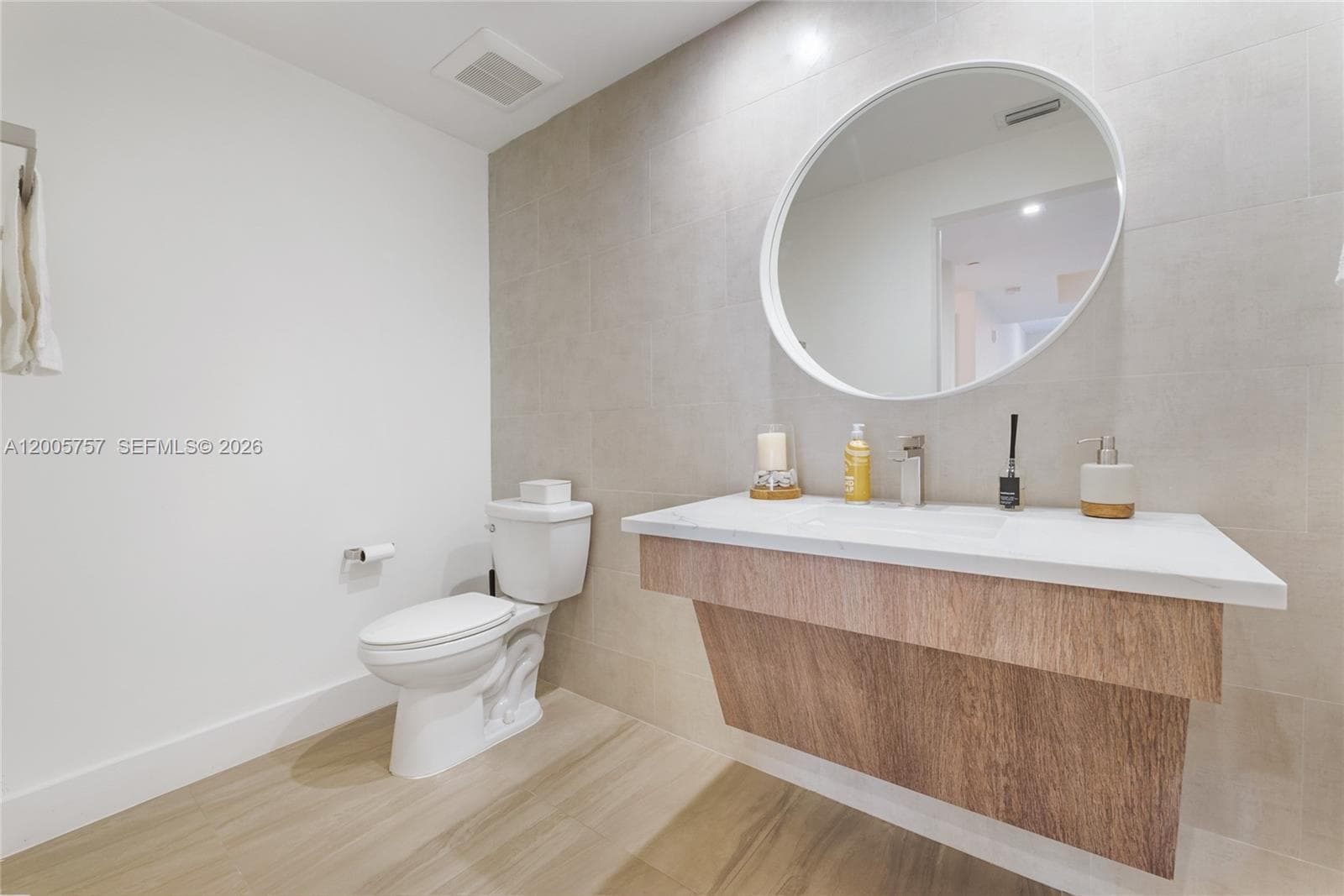 120 Salamanca Ave # 2A, Coral Gables FL 33134 — 4