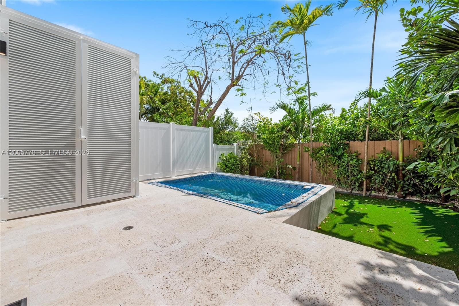 2787 SW 34th Ave, Miami FL 33133 — 27