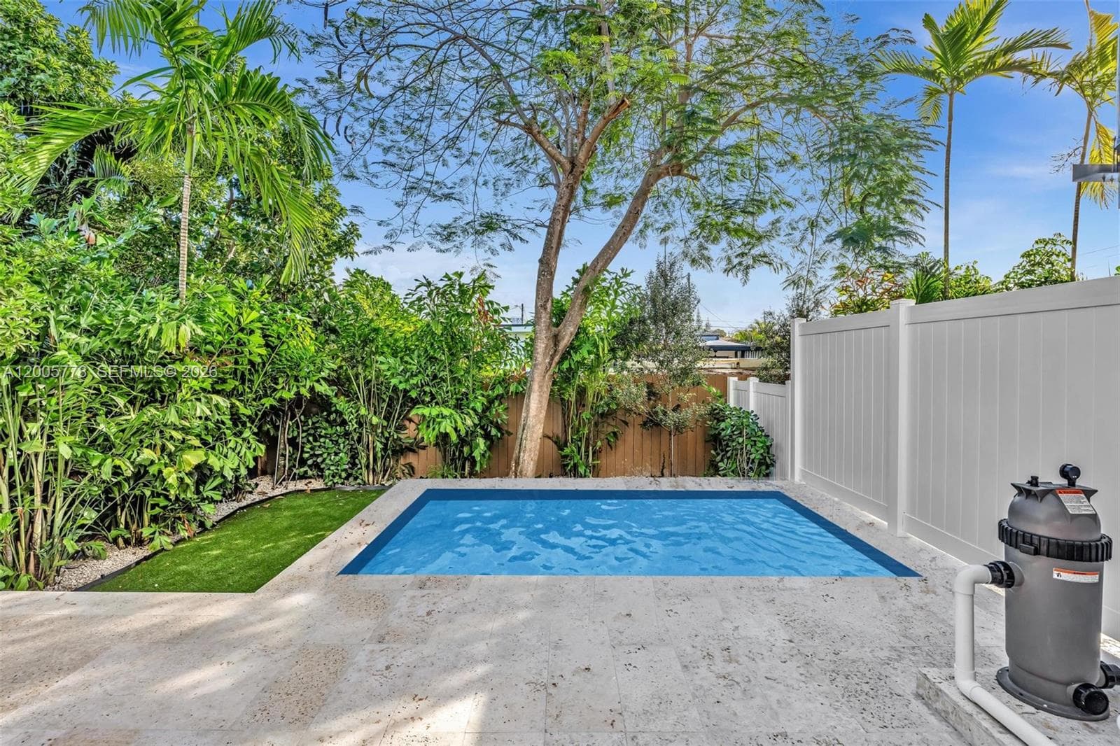 2787 SW 34th Ave, Miami FL 33133 — 28