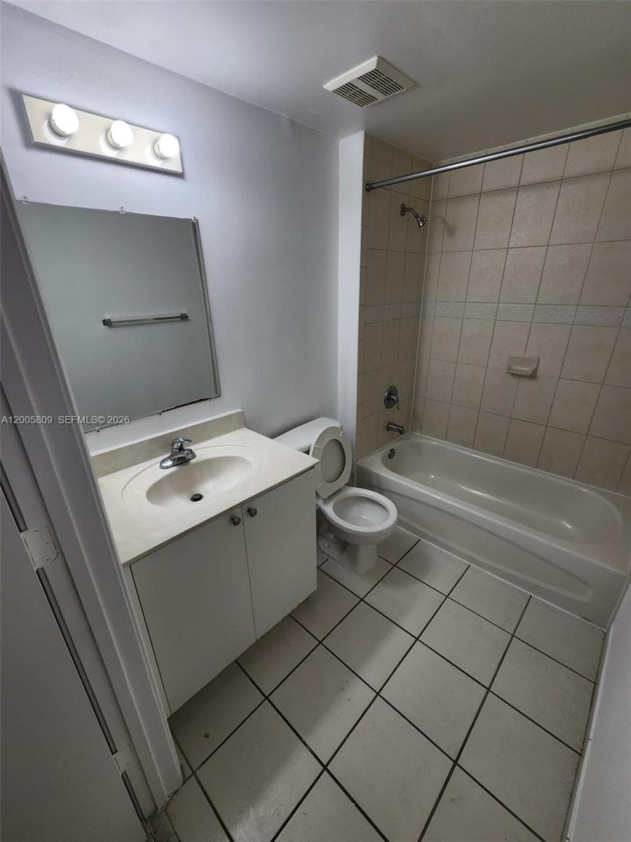 11060 SW 196th St # 209, Cutler Bay FL 33157 — 13