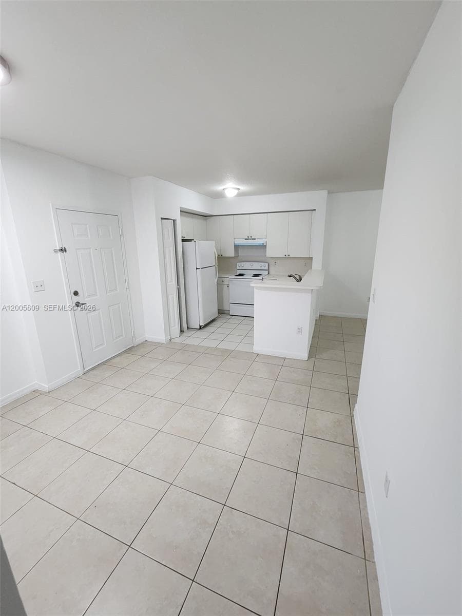 11060 SW 196th St # 209, Cutler Bay FL 33157 — 3