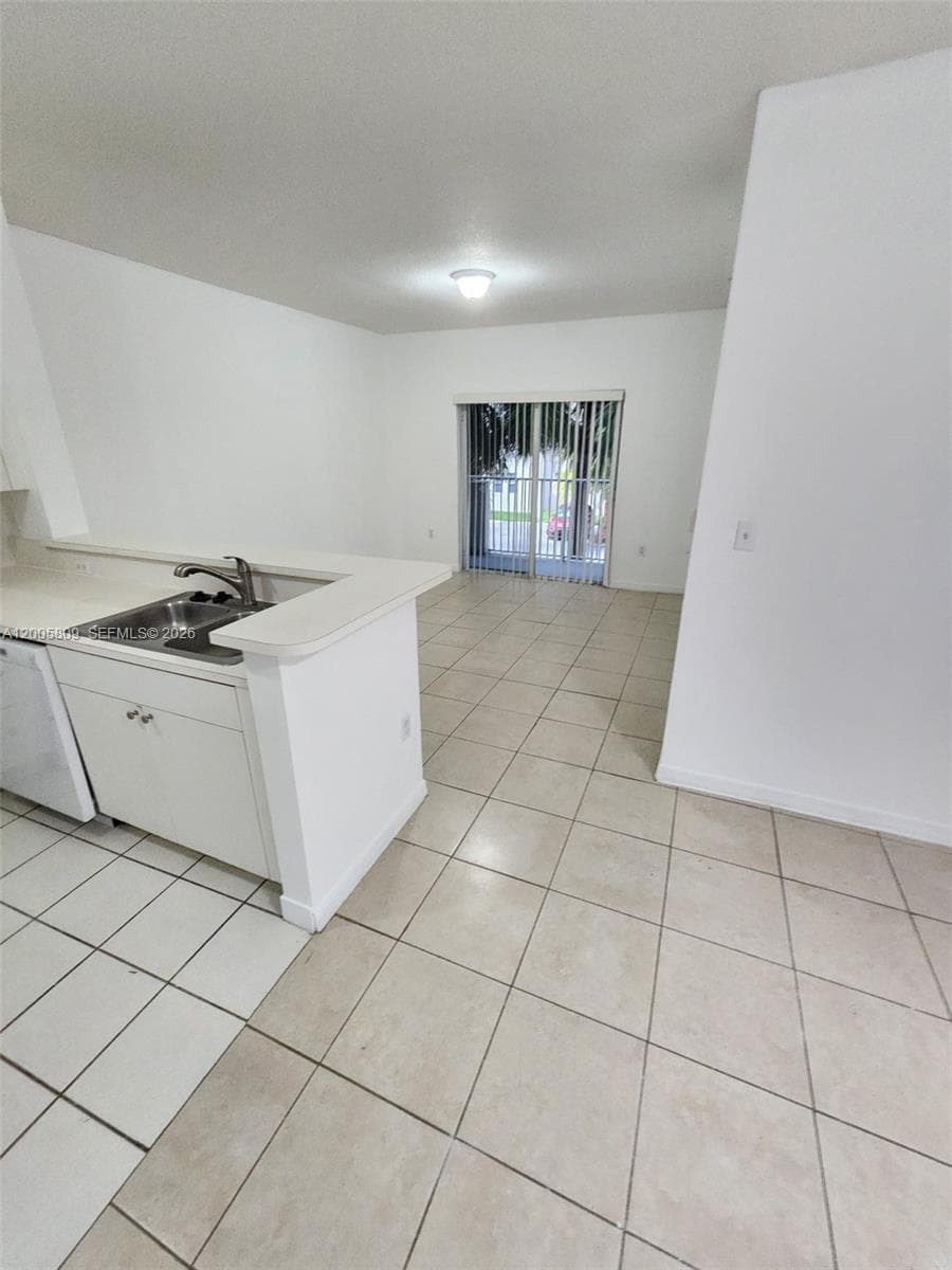 11060 SW 196th St # 209, Cutler Bay FL 33157 — 1