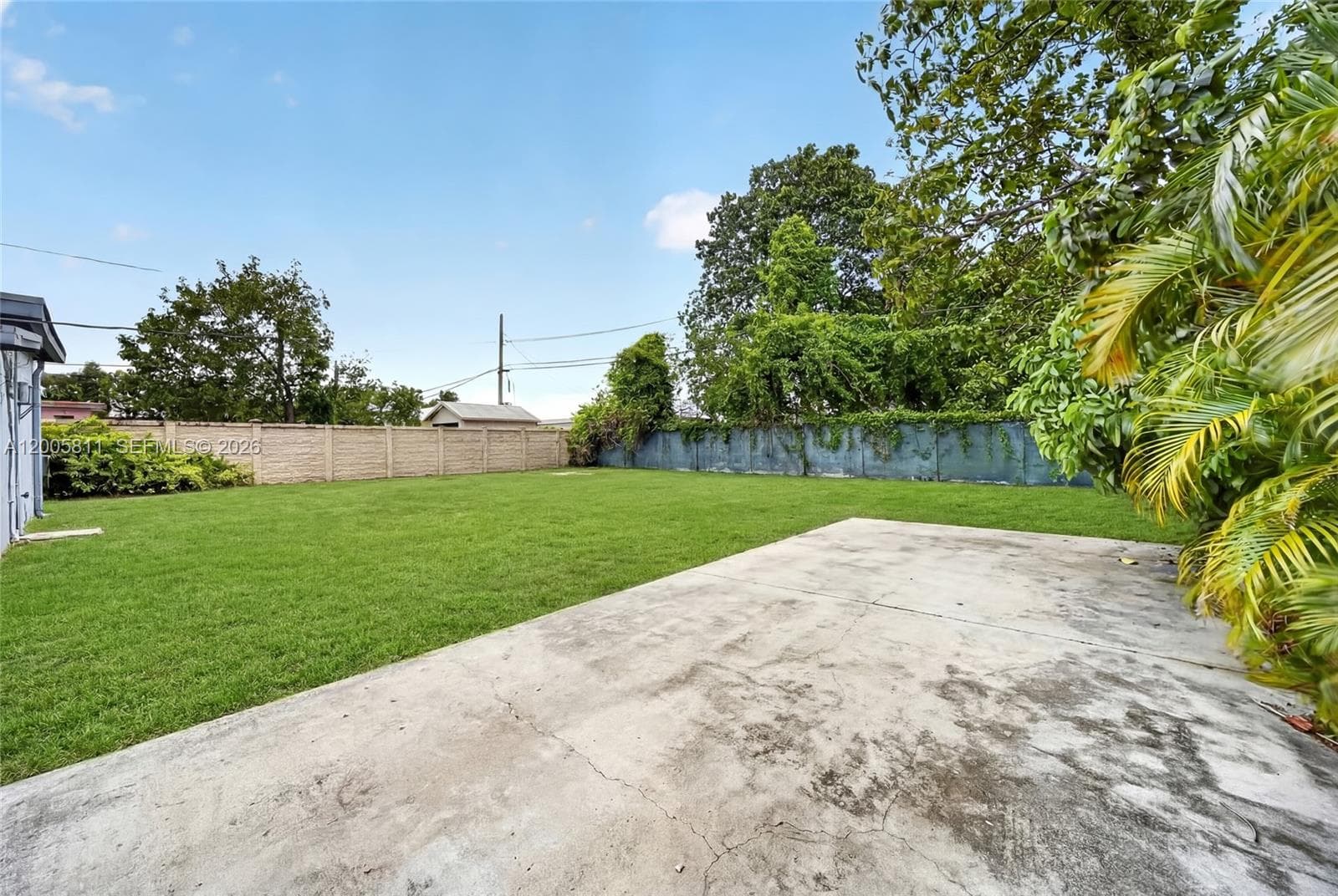 300 E 43rd St, Hialeah FL 33013 — 23