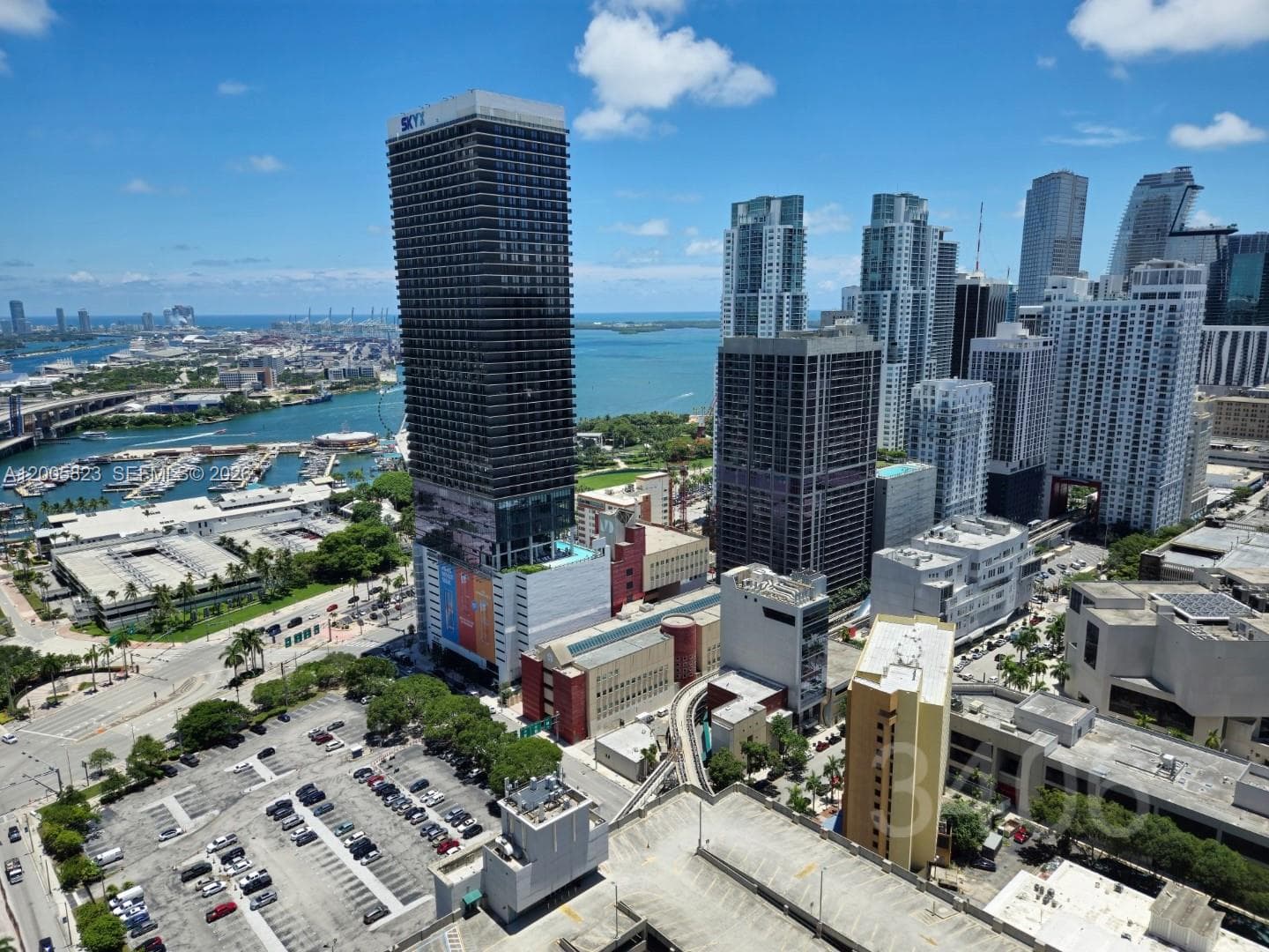 601 NE 1 Ave # 3406, Miami FL 33132 — 17