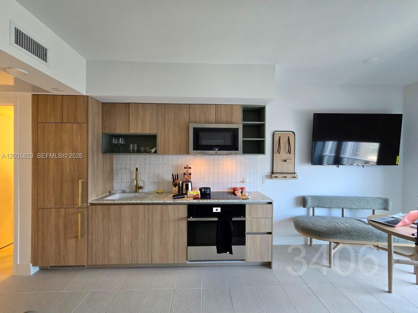 601 NE 1 Ave # 3406, Miami FL 33132 — 7