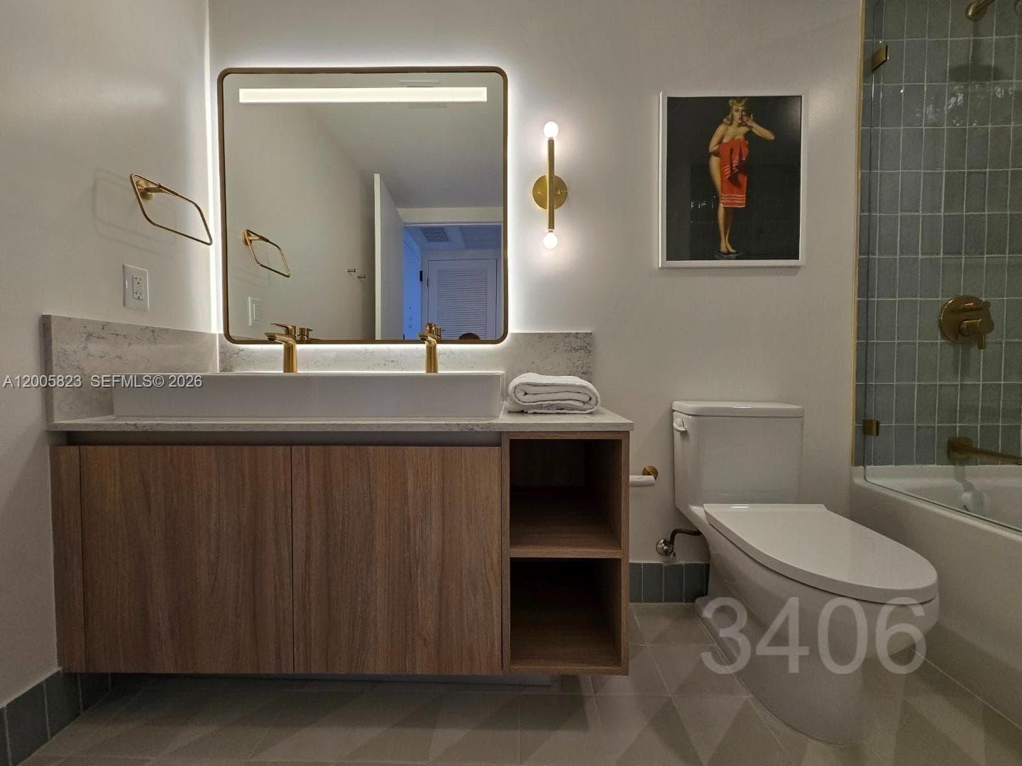 601 NE 1 Ave # 3406, Miami FL 33132 — 9