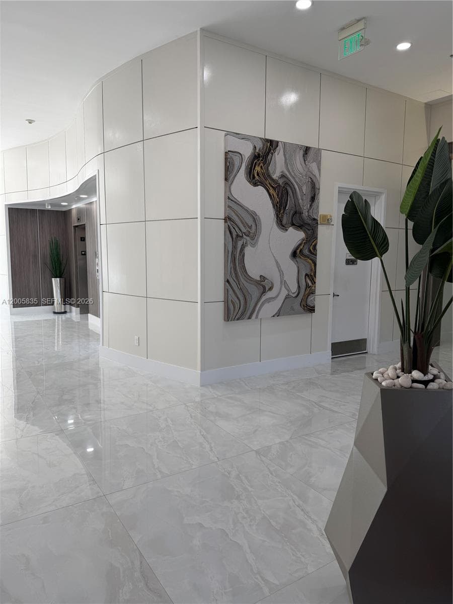18800 NE 29th Ave # 419, Aventura FL 33180 — 22