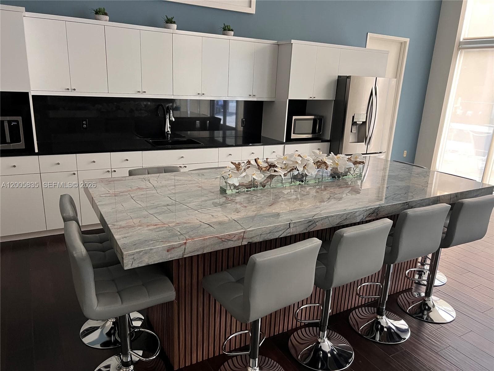 18800 NE 29th Ave # 419, Aventura FL 33180 — 25