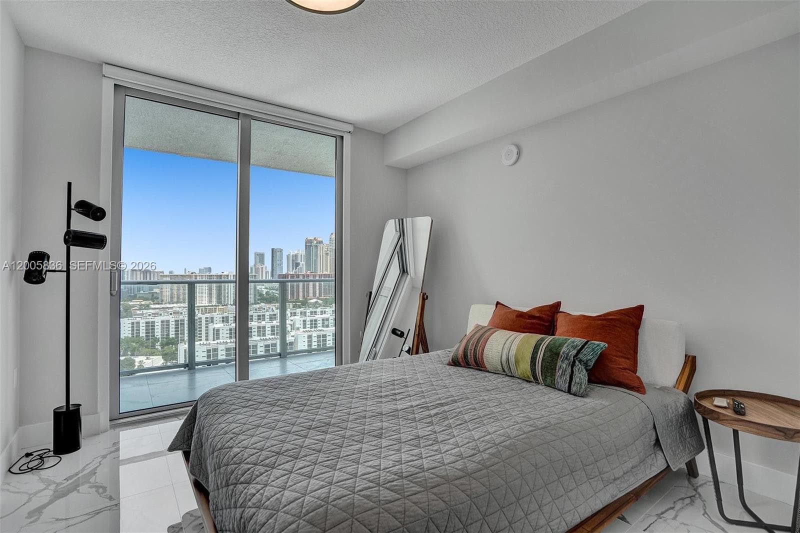 330 Sunny Isles Blvd # 2207, Sunny Isles Beach FL 33160 — 26