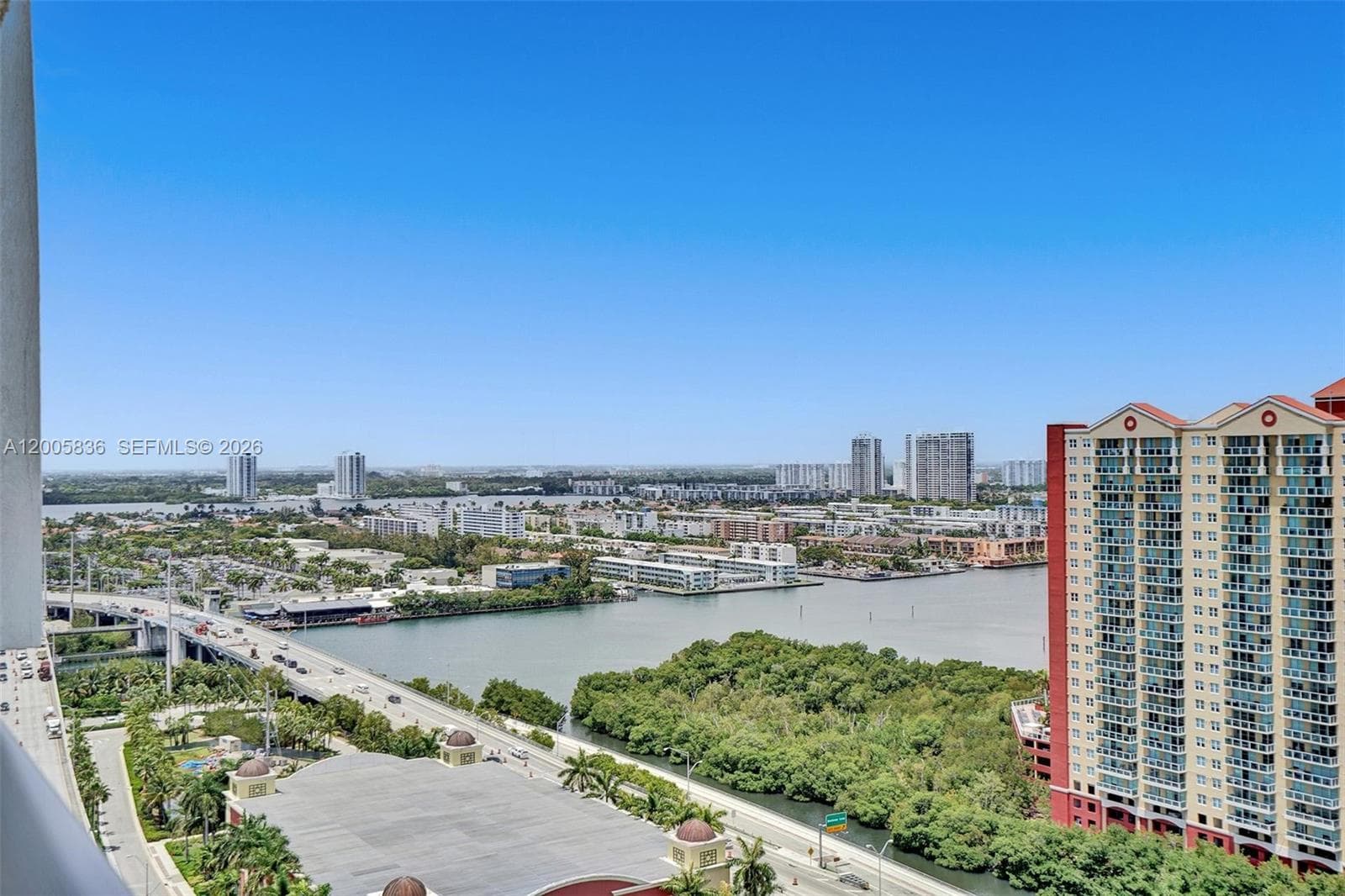 330 Sunny Isles Blvd # 2207, Sunny Isles Beach FL 33160 — 25
