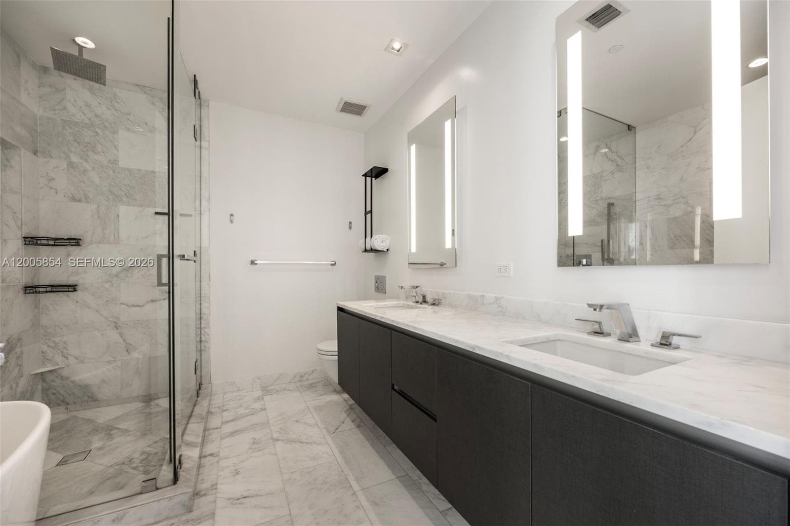 1451 Brickell Ave # 4002, Miami FL 33131 — 14