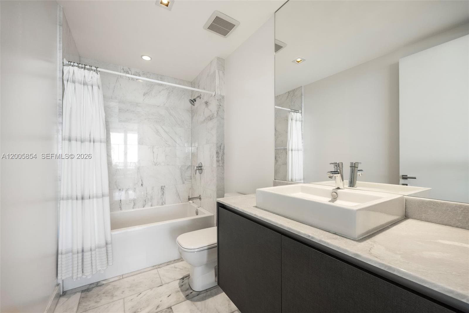 1451 Brickell Ave # 4002, Miami FL 33131 — 19