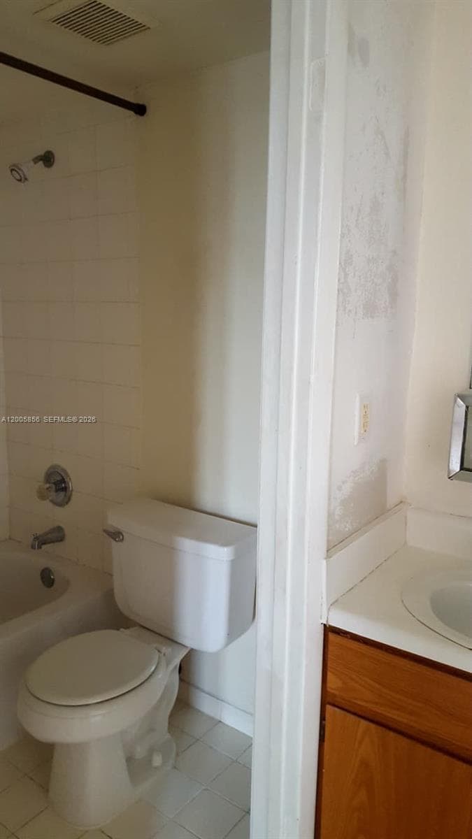 19701 SW 114th Ave # 266, Miami FL 33157 — 17