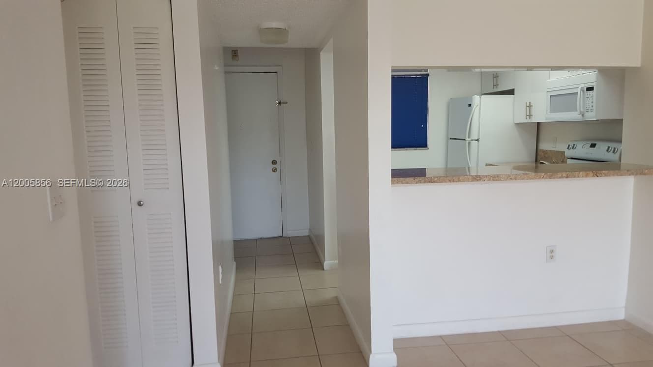 19701 SW 114th Ave # 266, Miami FL 33157 — 22