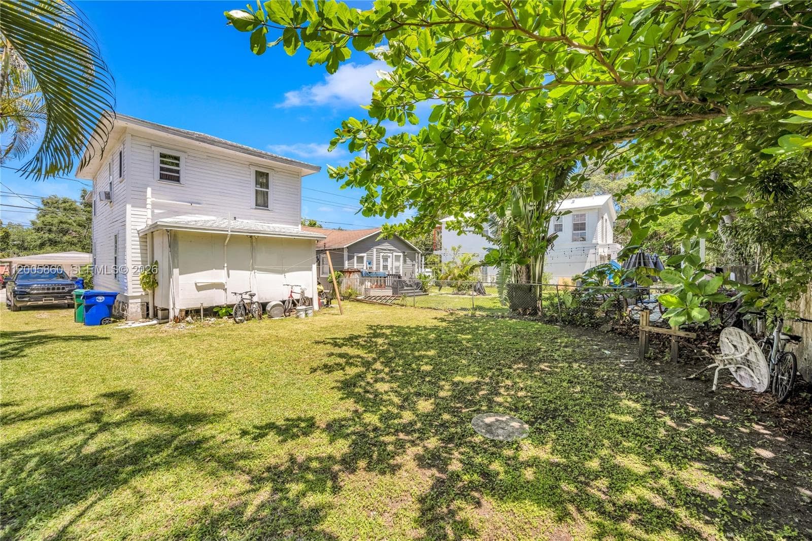 3420 Charles Ave, Miami FL 33133 — 35