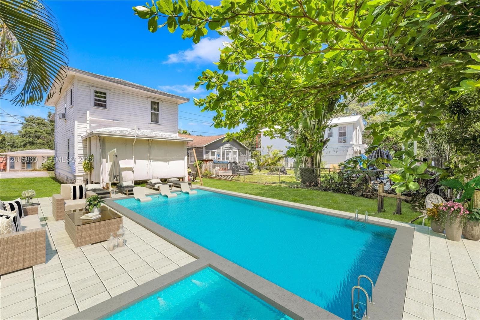 3420 Charles Ave, Miami FL 33133 — 4