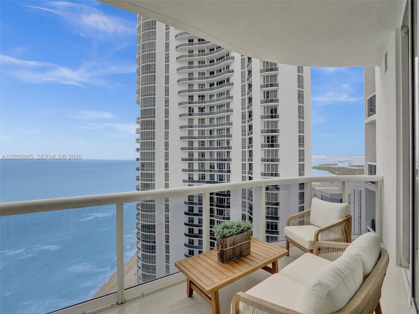 15901 Collins Ave # 2807, Sunny Isles Beach FL 33160 — 13
