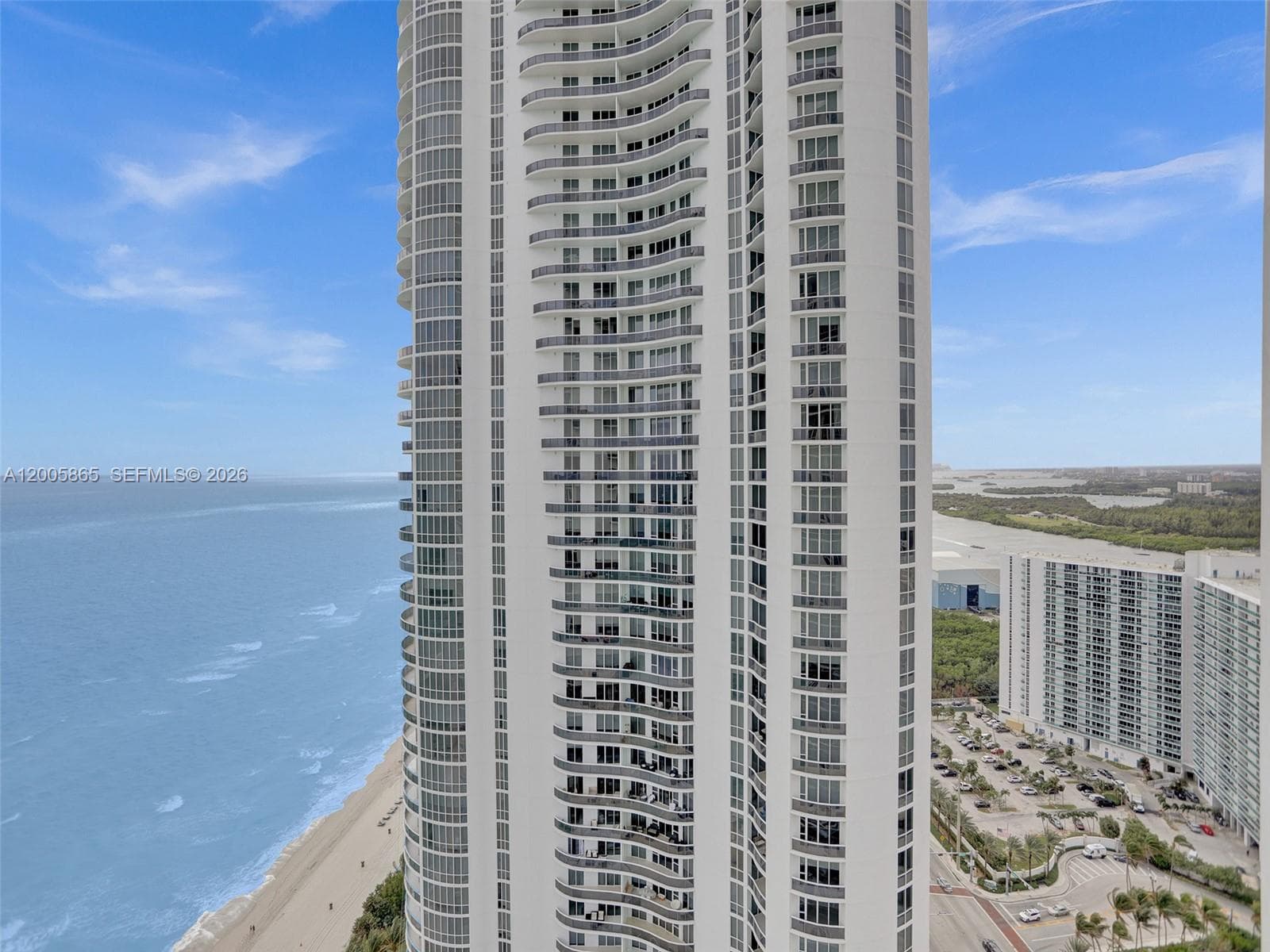 15901 Collins Ave # 2807, Sunny Isles Beach FL 33160 — 17
