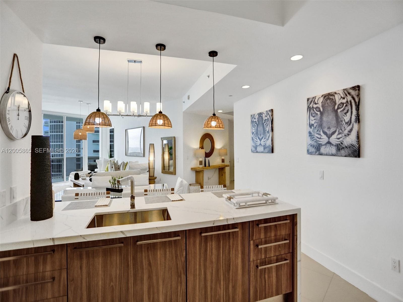 15901 Collins Ave # 2807, Sunny Isles Beach FL 33160 — 11