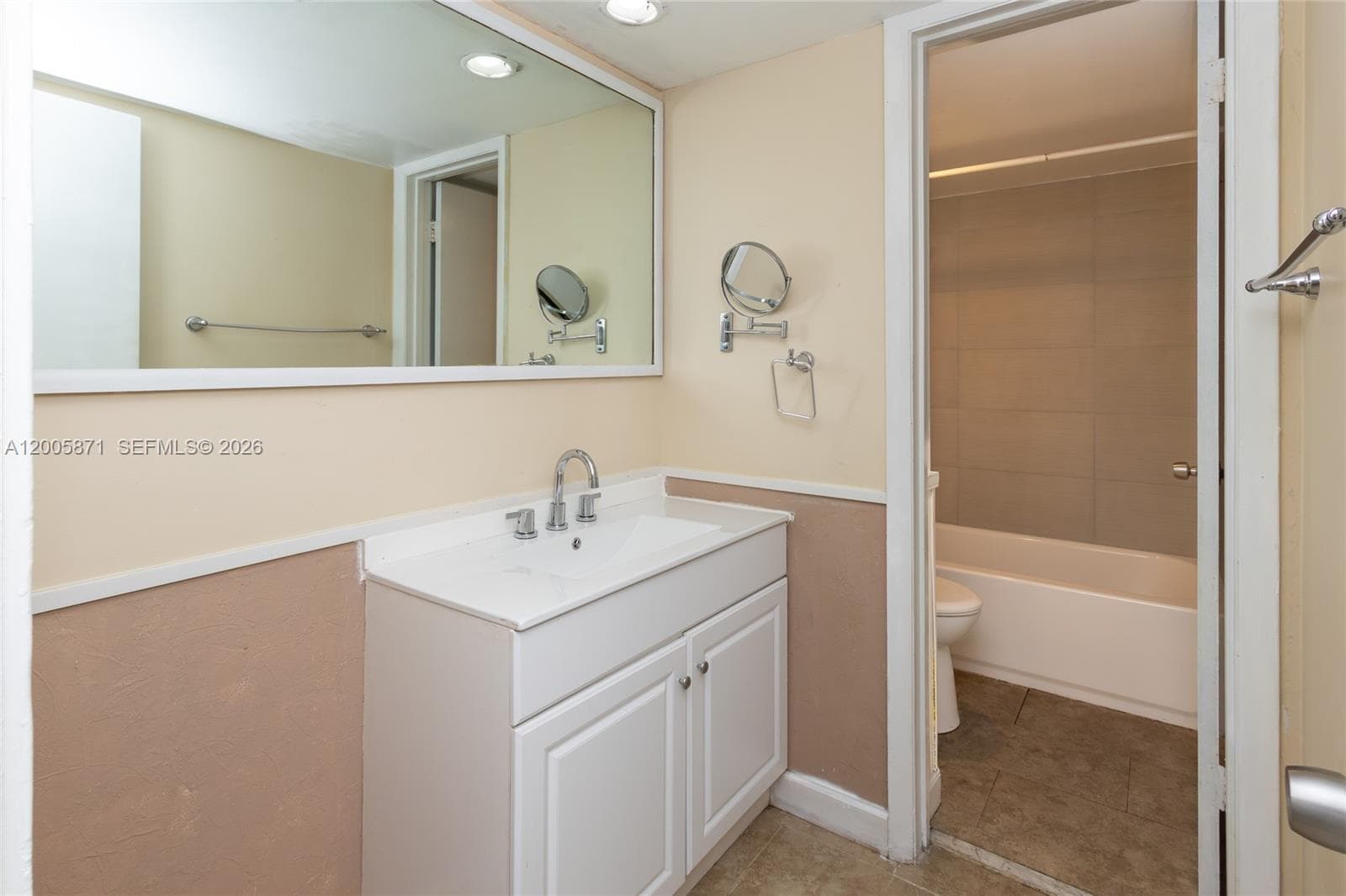 10500 SW 108th Ave # B414, Miami FL 33176 — 32
