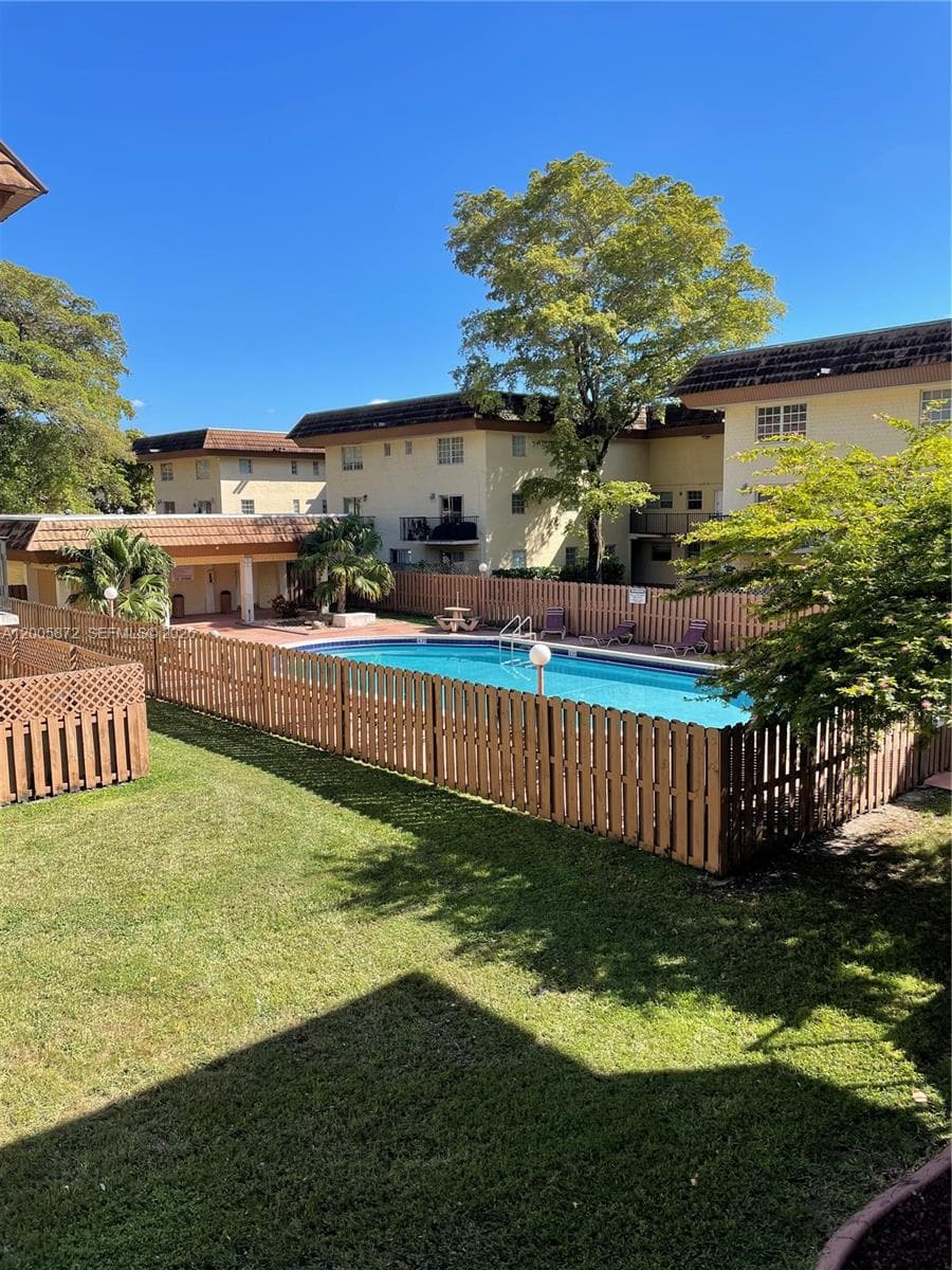 8500 SW 109th Ave # 229, Miami FL 33173 — 19