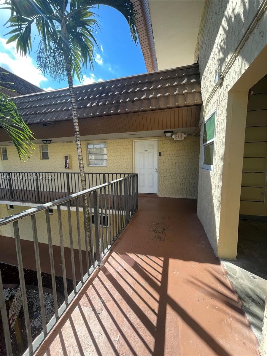 8500 SW 109th Ave # 229, Miami FL 33173 — 21
