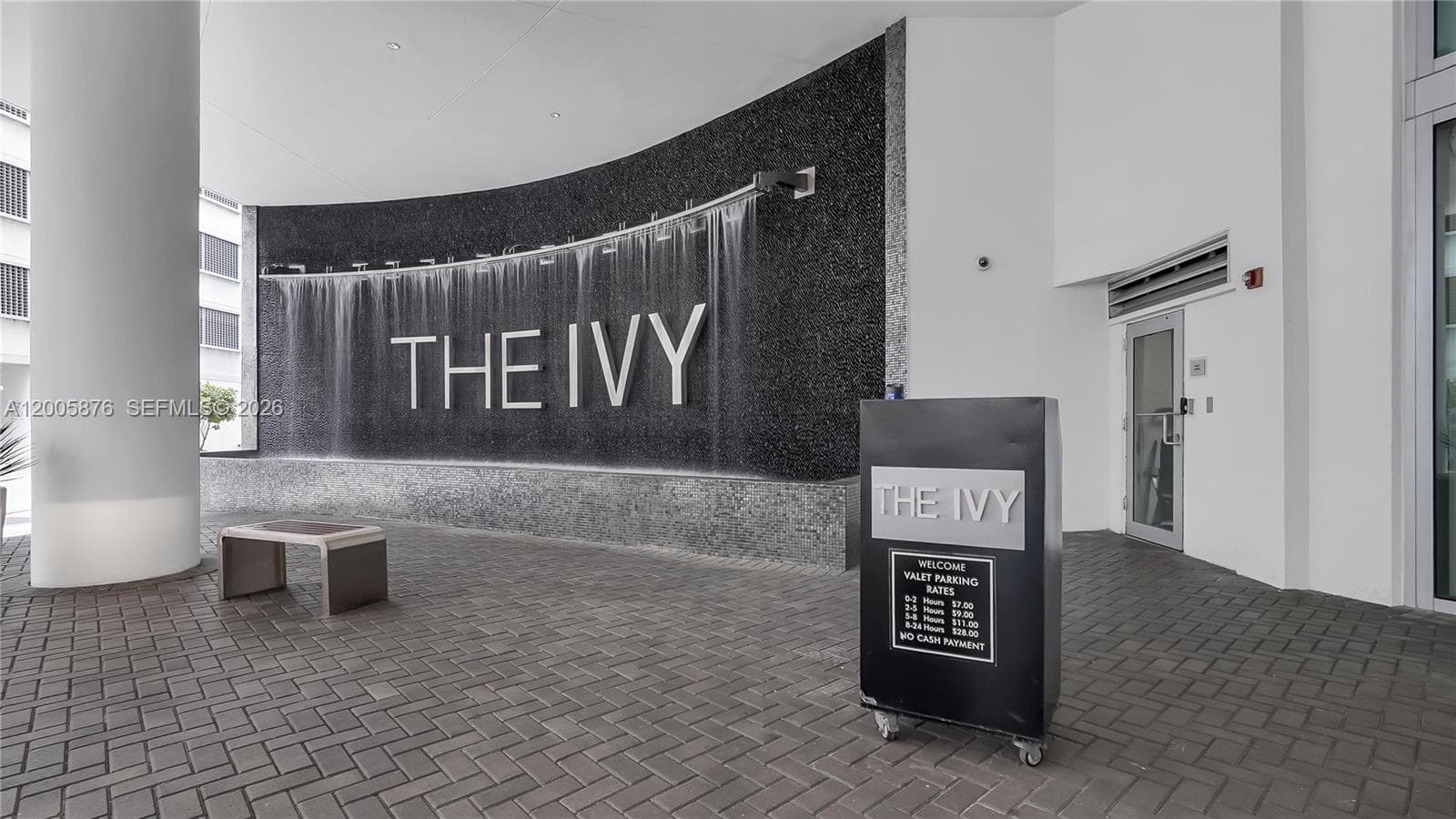 90 SW 3rd St # 308, Miami FL 33130 — 27