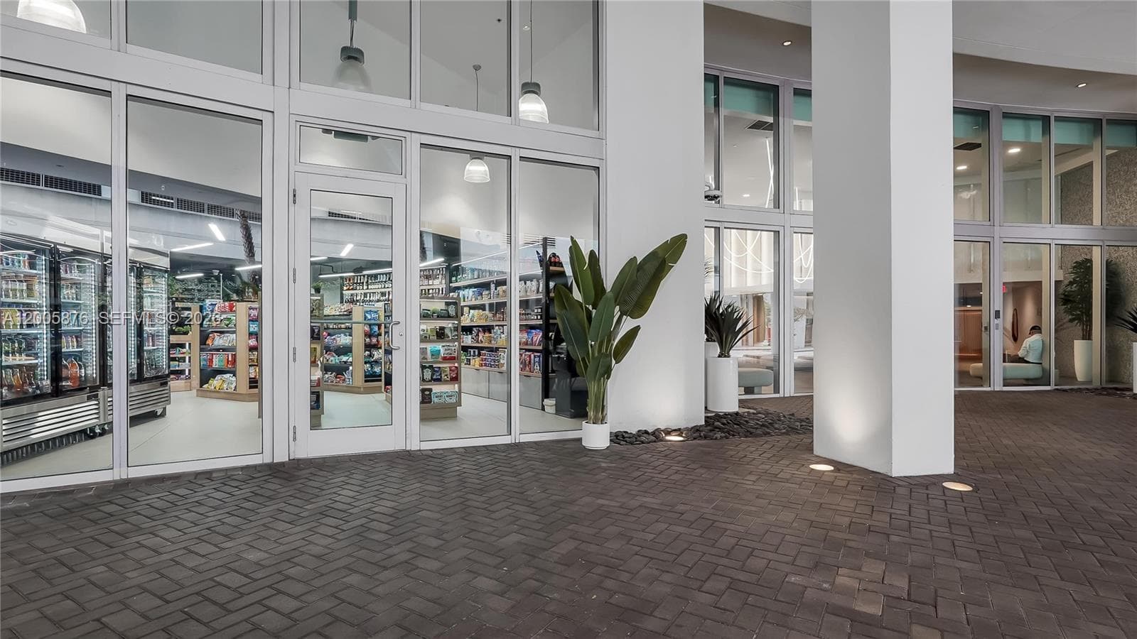 90 SW 3rd St # 308, Miami FL 33130 — 28