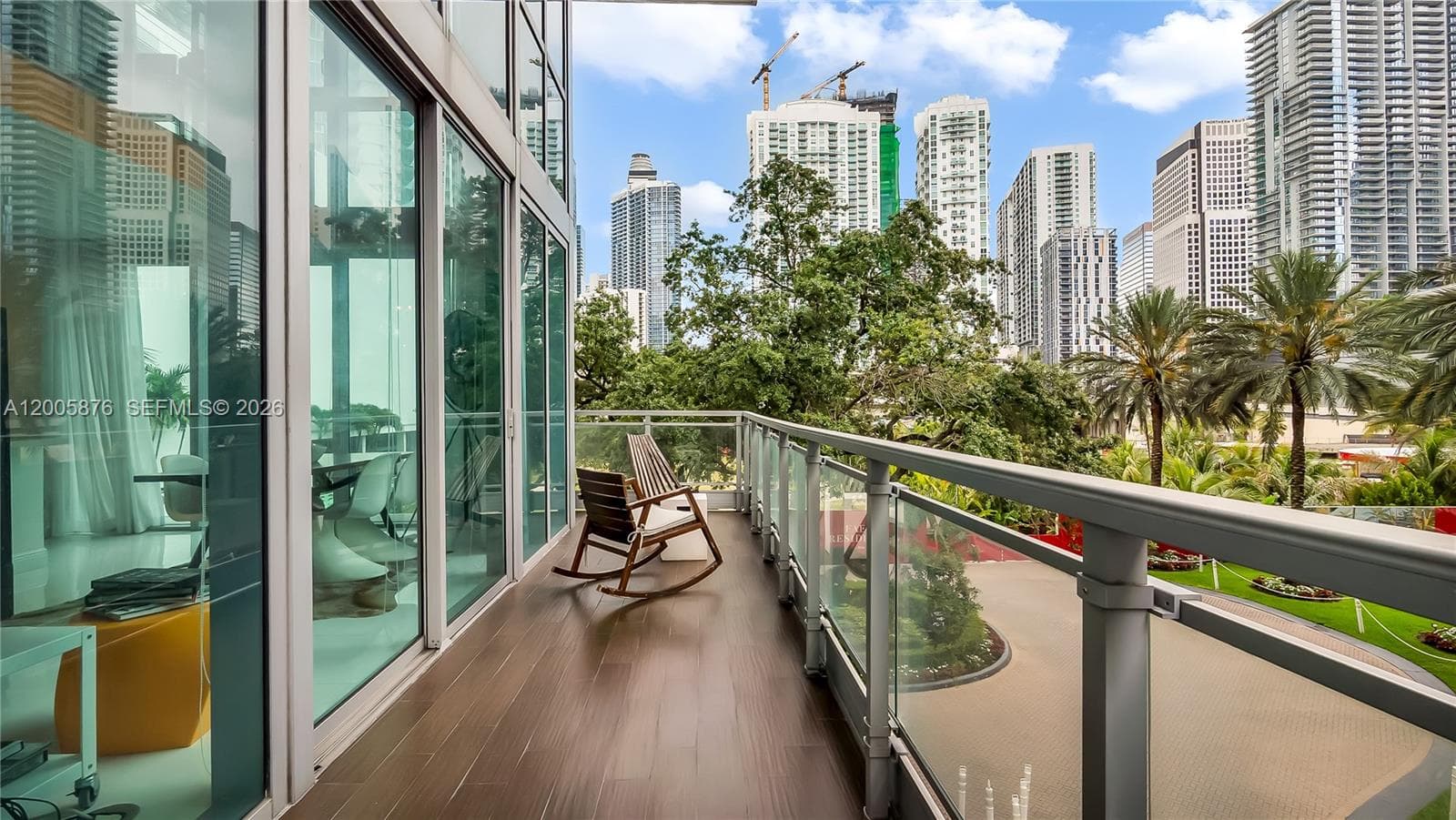 90 SW 3rd St # 308, Miami FL 33130 — 11