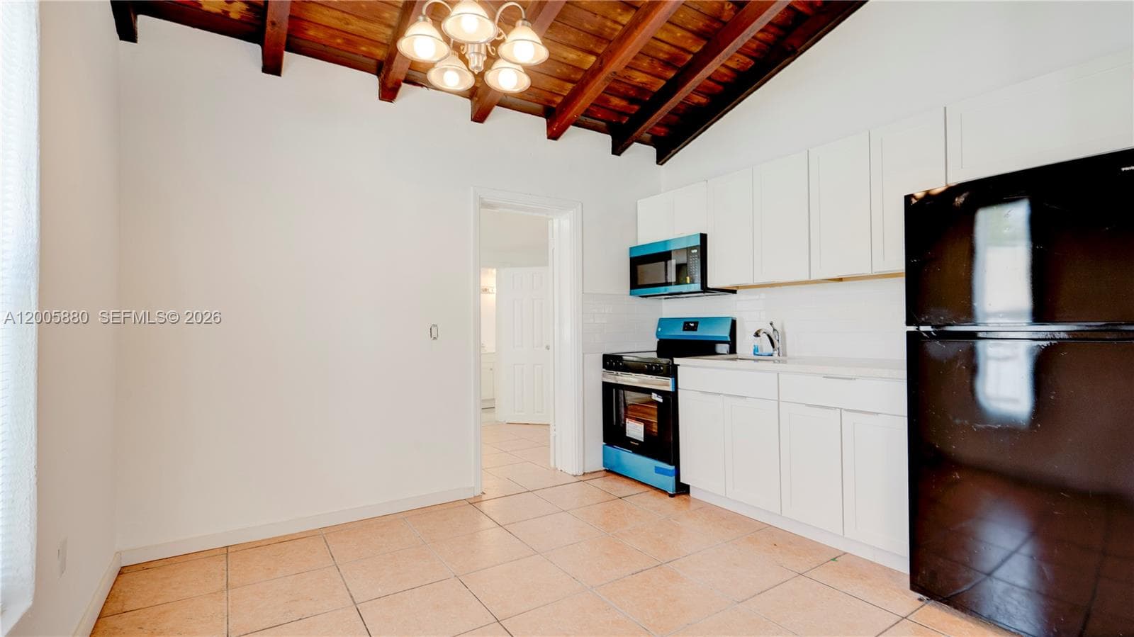 1085 NE 128th St, North Miami FL 33161 — 12