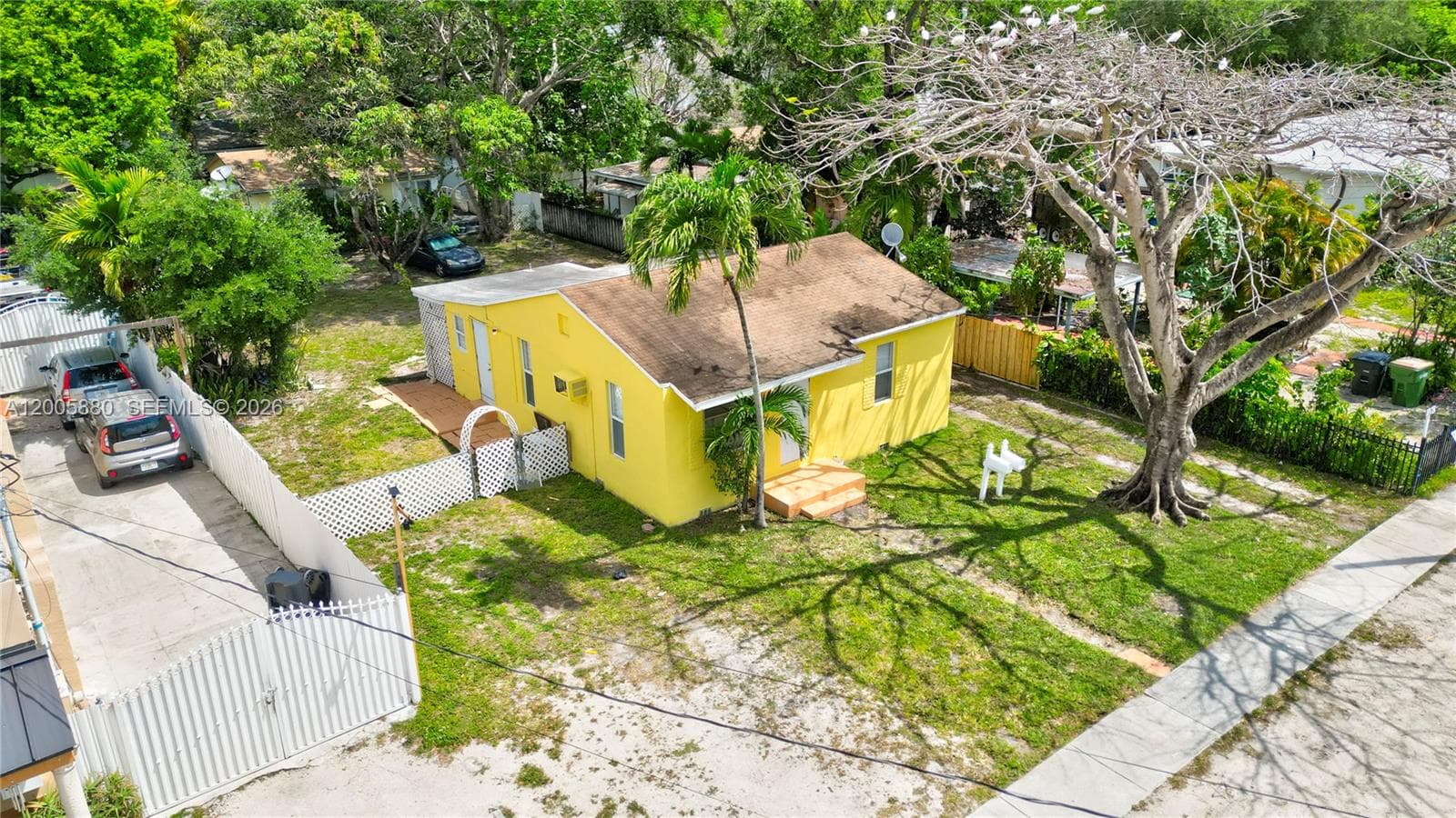 1085 NE 128th St, North Miami FL 33161 — 4