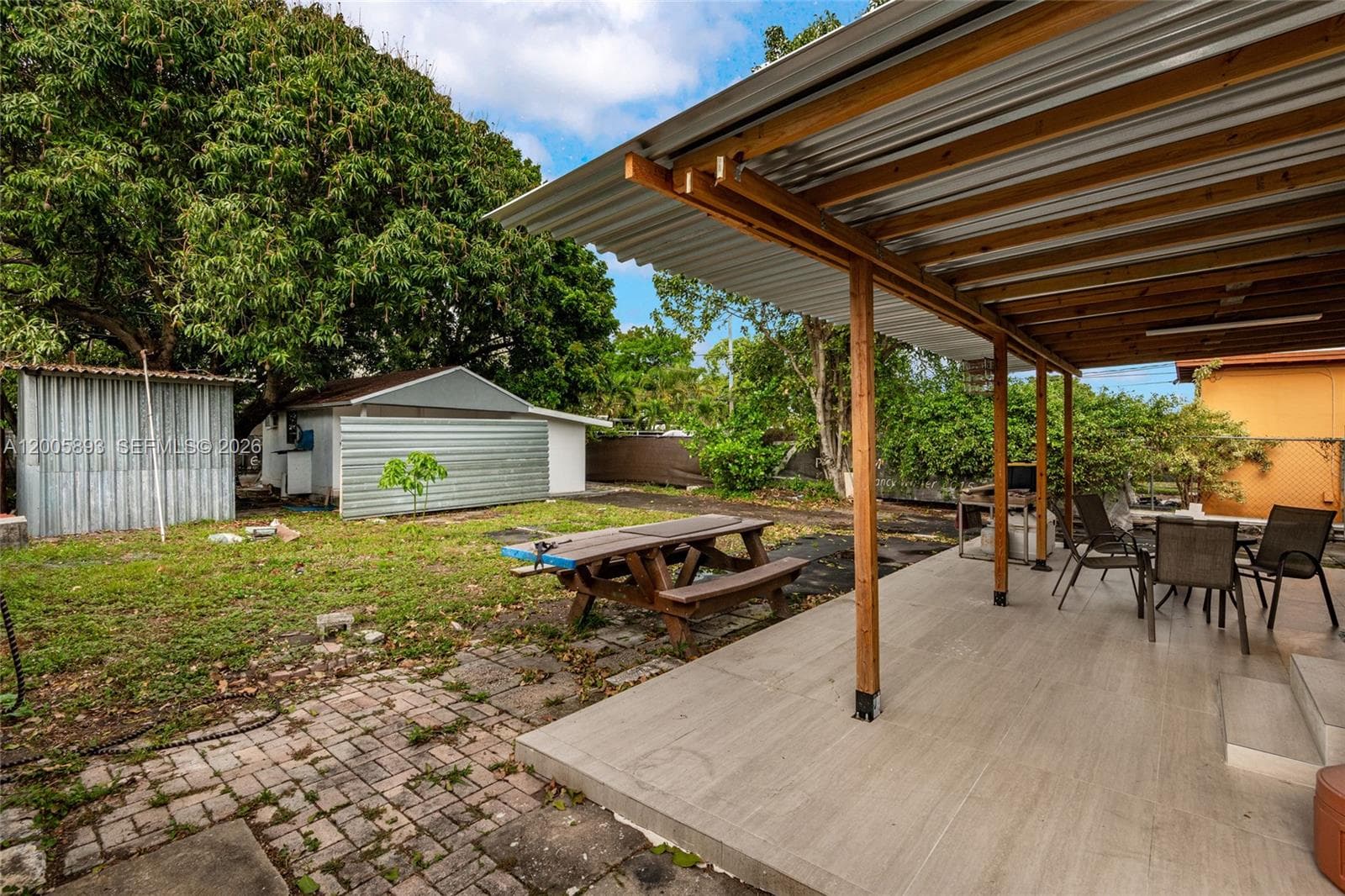 367 E 46th St, Hialeah FL 33013 — 20