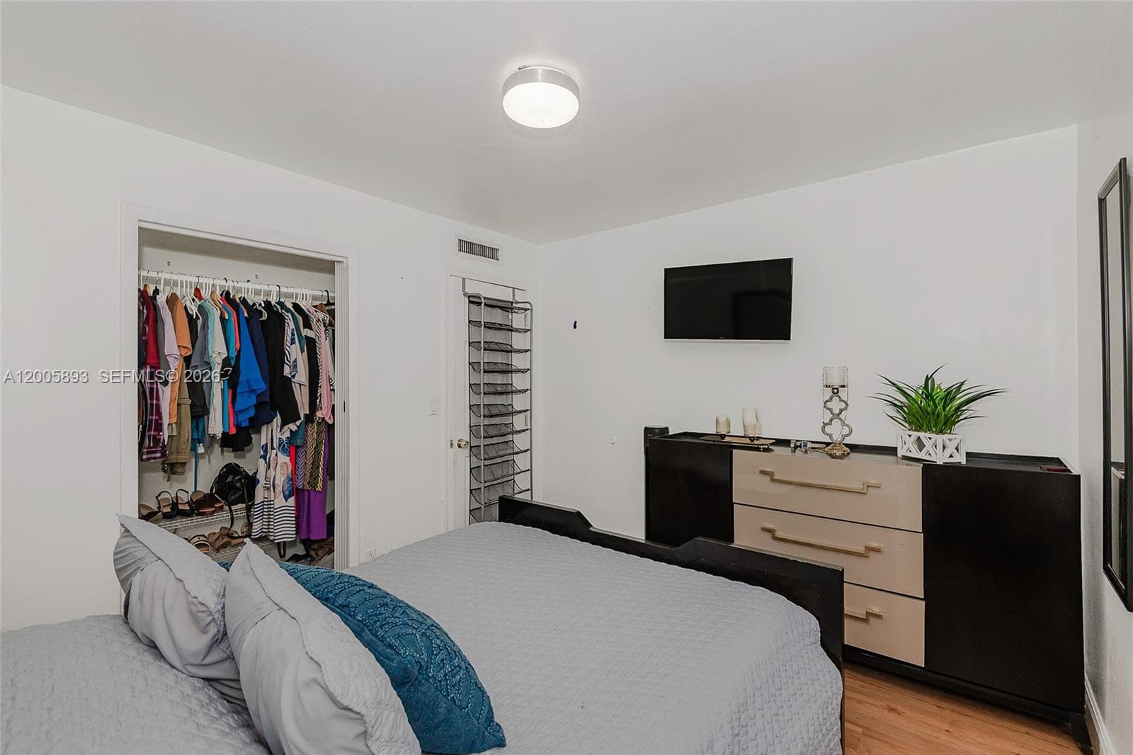 367 E 46th St, Hialeah FL 33013 — 14
