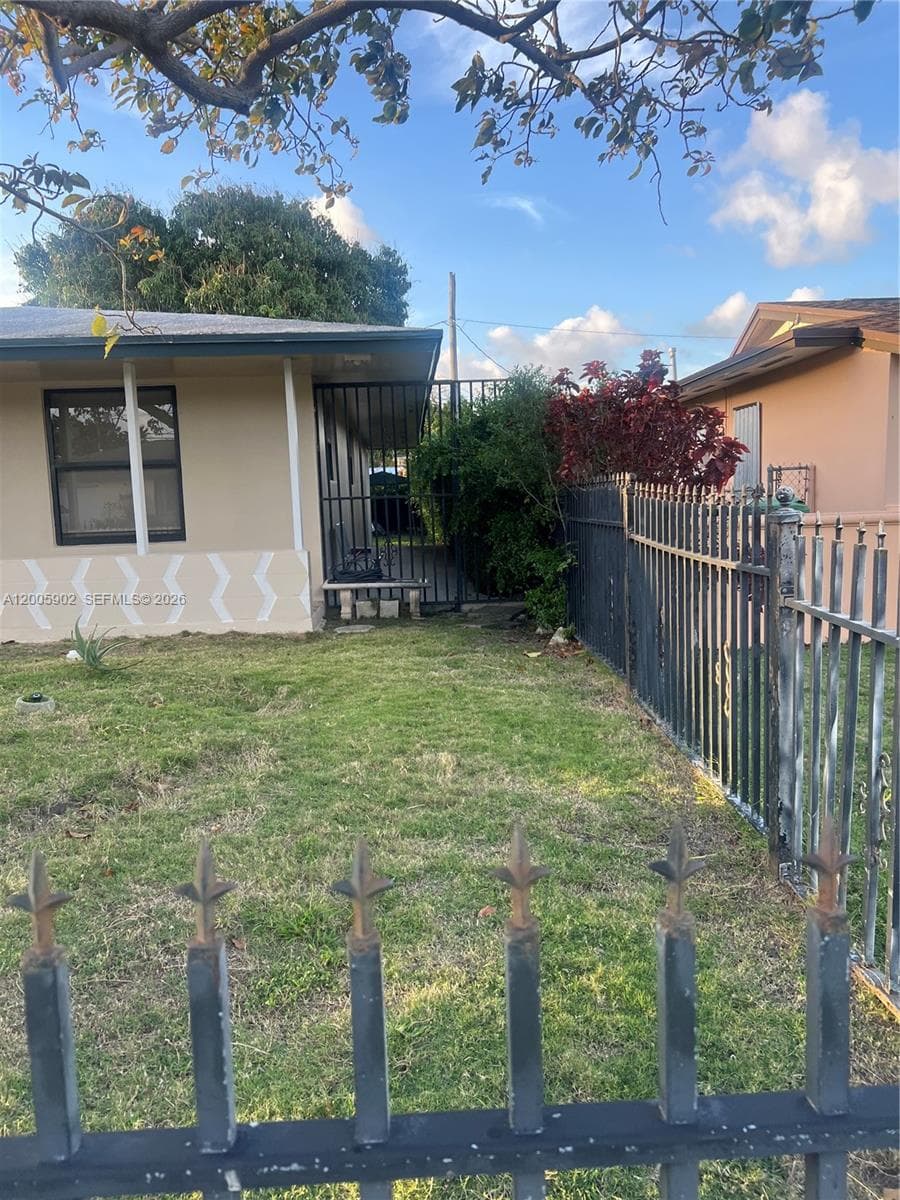 9945 SW 164th Ter # 1, Miami FL 33157 — 6