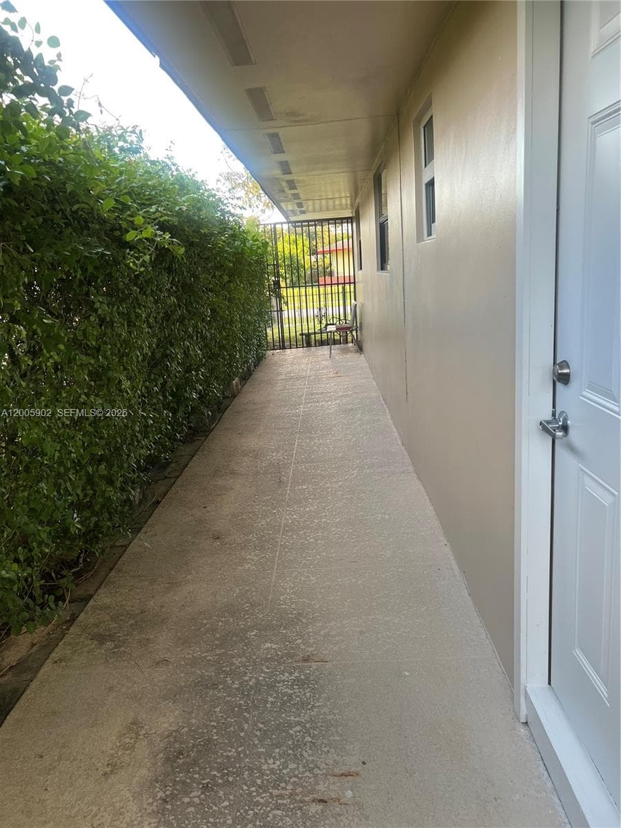 9945 SW 164th Ter # 1, Miami FL 33157 — 4